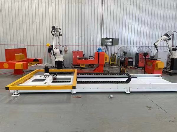 工業(yè)四六軸焊接機器人廠家