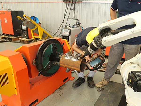 焊接機器人的焊接參數(shù)設置