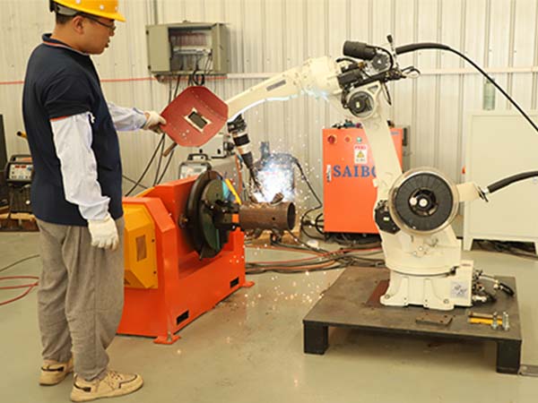 自動化焊機(jī)焊接優(yōu)勢 自動化焊機(jī)焊接優(yōu)勢