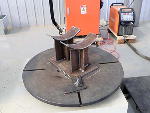 工業焊接機器人對焊件的尺寸有什么要求？