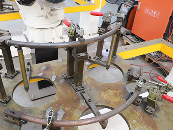 工業焊接機器人對焊件的尺寸有什么要求？