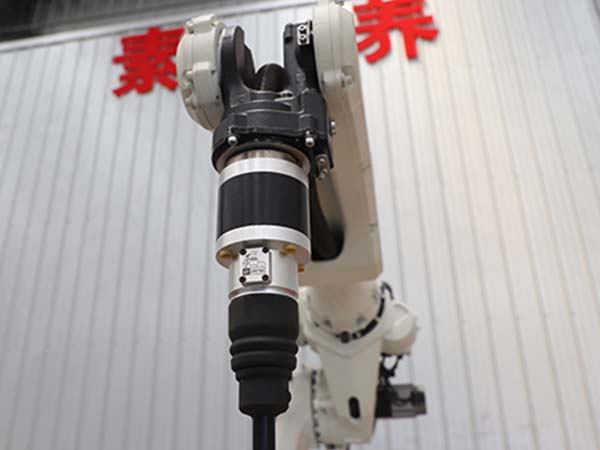 焊接機器人的常見問題及解決措施