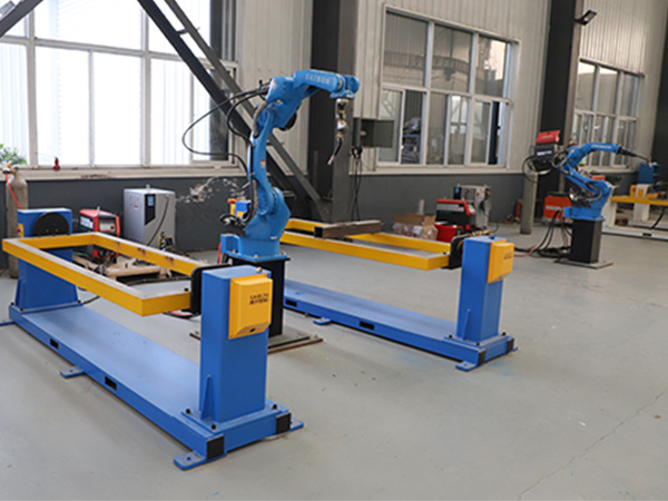 工業焊接機器人和傳統焊機有哪些區別？